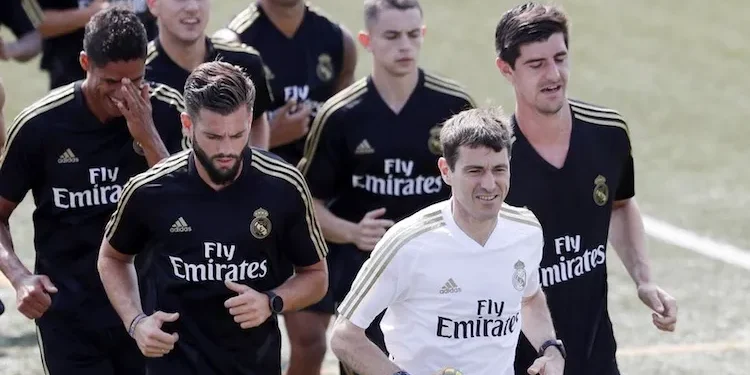 النادي الإفريقي ينتدب المعد البدني السابق لريال مدريد والمنتخب الفرنسي