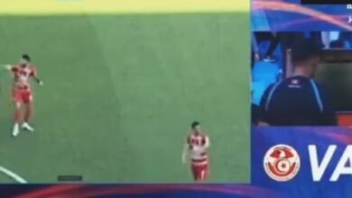 الحكم سيف الورتاني يورّط مخرج الـ VAR في مباراة النادي الإفريقي والأولمبي الباجي