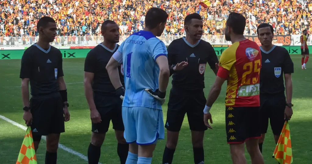 كلاسيكو الترجي والنجم الساحلي دون حضور الجمهور ؟