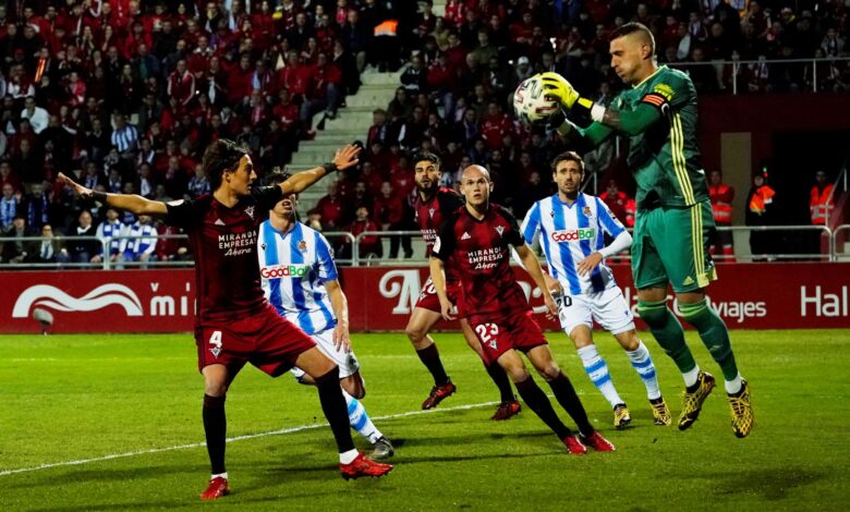 الترجي يدرس التعاقد مع لاعب فالنسيا السابق